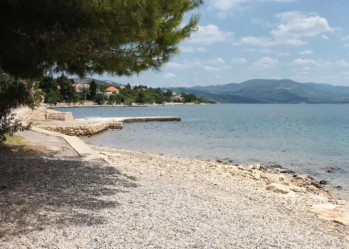 Family Friendly House With A Swimming Pool Maslenica, Novigrad - 13770 펜션 *