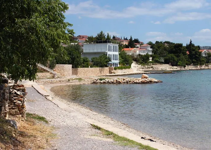 Family Friendly House With A Swimming Pool Maslenica, Novigrad - 13770 펜션 *