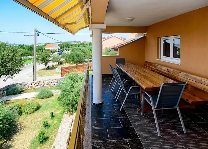 Family Friendly House With A Swimming Pool Maslenica, Novigrad - 13770